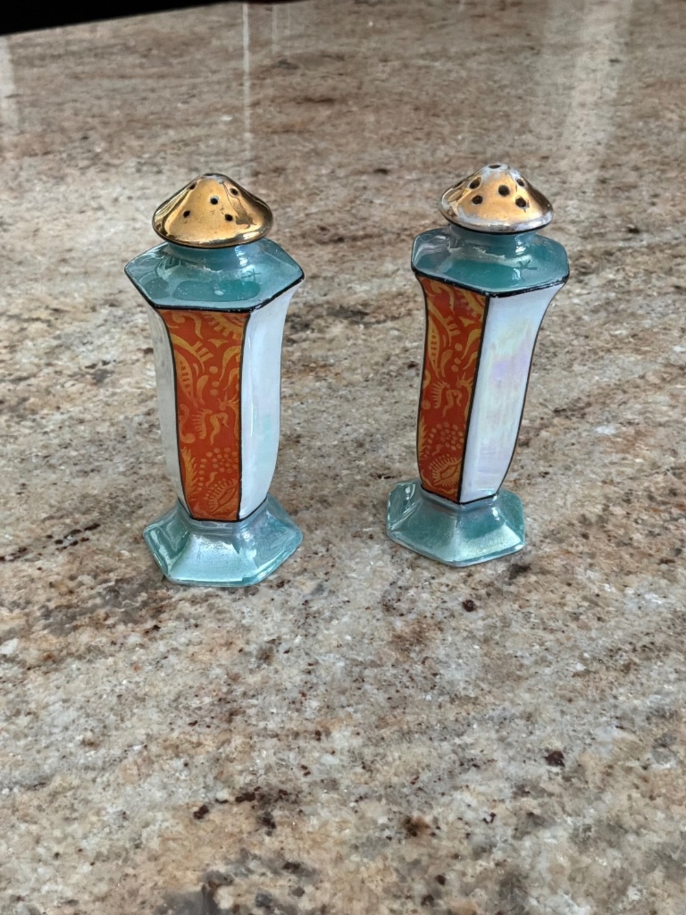 Vintage Japanese art deco salt & pepper shakers